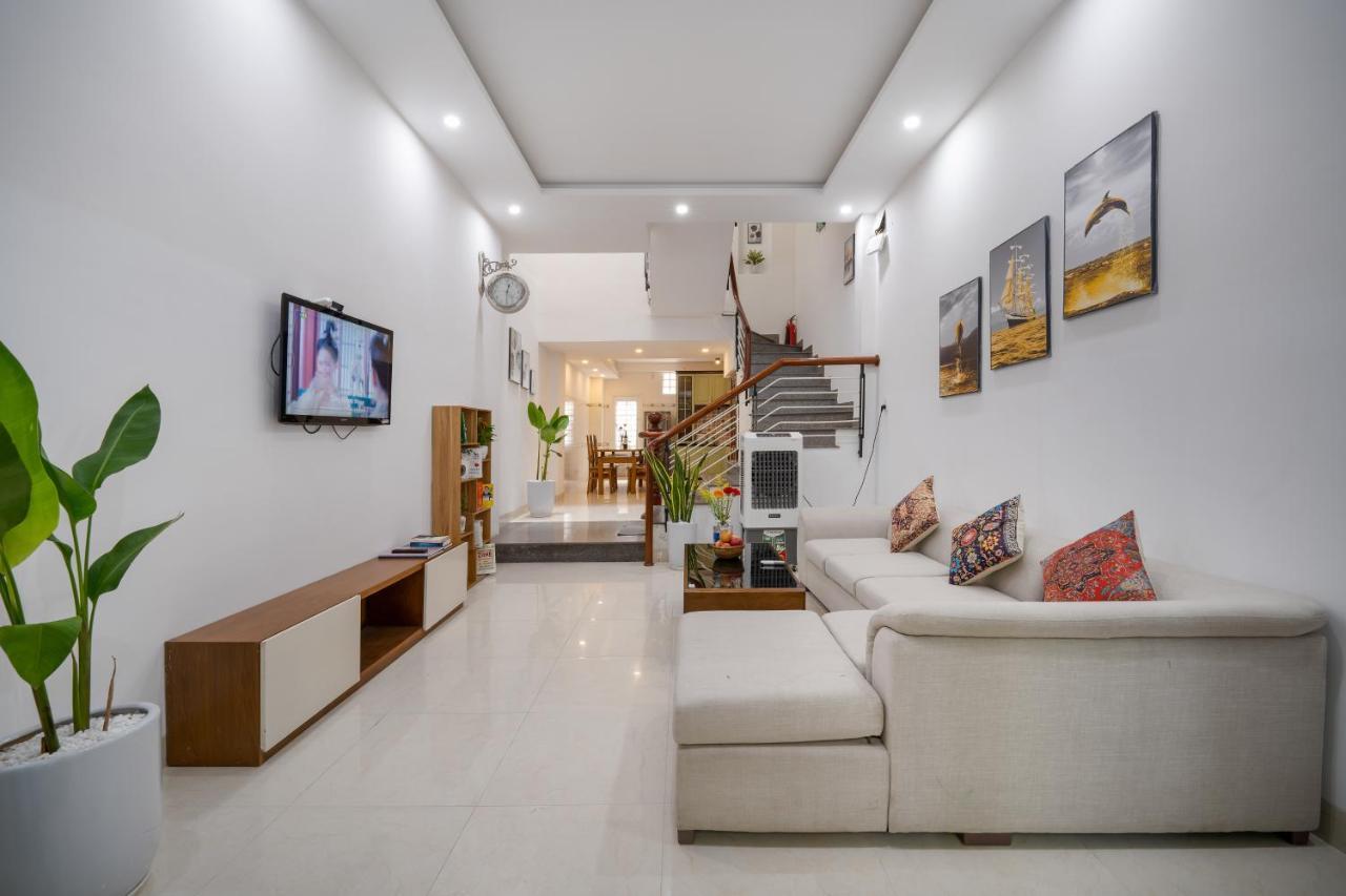 Sky House - 4bedroom-free Airport- My Khe Beach- 14 An Thuong 17 Villa Da Nang